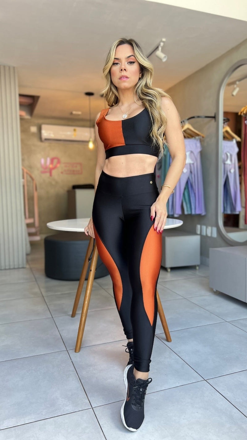 Conjunto de Roupas Fitness Backorag: Estilo e Conforto para Seus Treinos